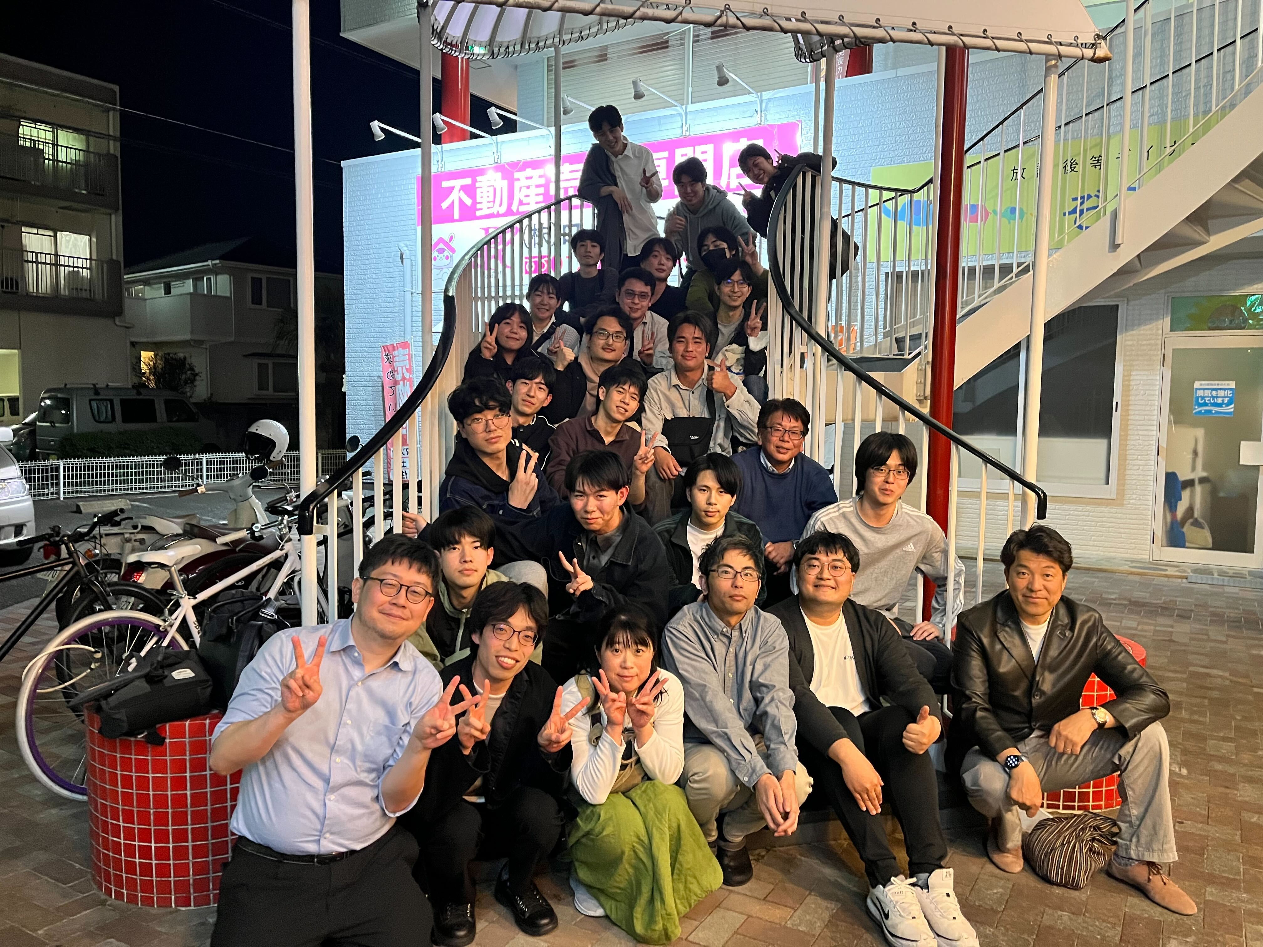新しく研究室に入ったメンバーの歓迎会を行いました。①